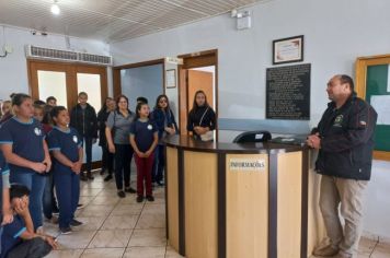 Foto -  alunos da Escola Municipal Maria Olila Terra Bonumá