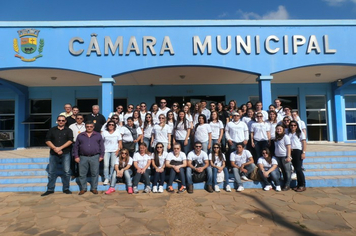 Câmara recebe visita de estudantes